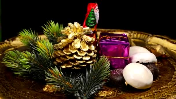 Natale Tedesco Lebkuchen Pfeffernuss Sul Tavolo Girevole — Video Stock