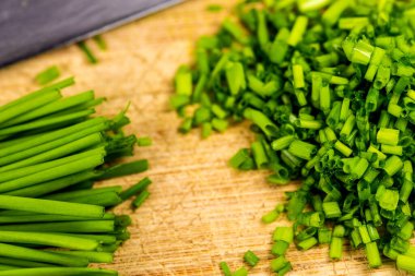Chive, fesh kesim yaprakları yakın planda