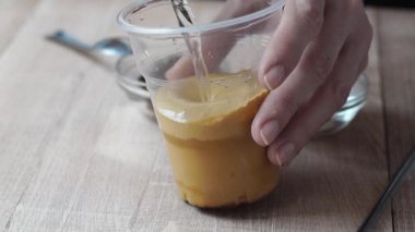 Hazır kahve frappe oluşturma.