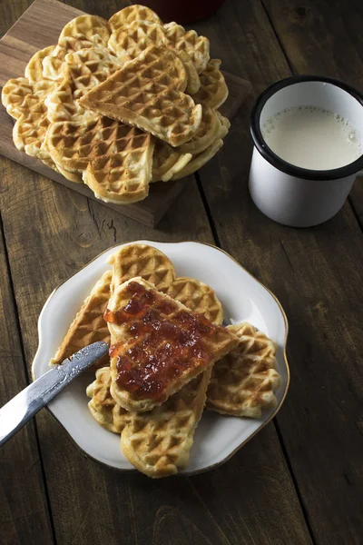 Herzförmige Waffeln — Stockfoto