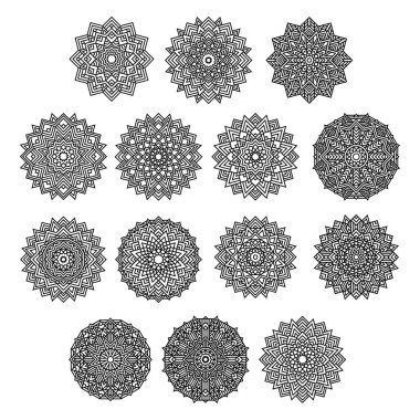 Geometrik mandala küme. Bölüm 1. Dekoratif süs. Kabile süsleme. Boyama sayfası. 