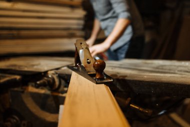 Marangoz için aracı