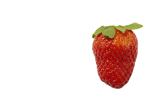 Schöne Erdbeeren Isoliert Auf Weiß — Stockfoto