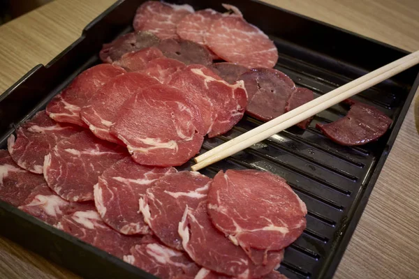 すき焼きや焼肉日本 Foo の牛肉のセット — ストック写真