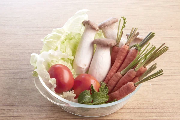 Färska Grönsaker Med Blad Sallad — Stockfoto