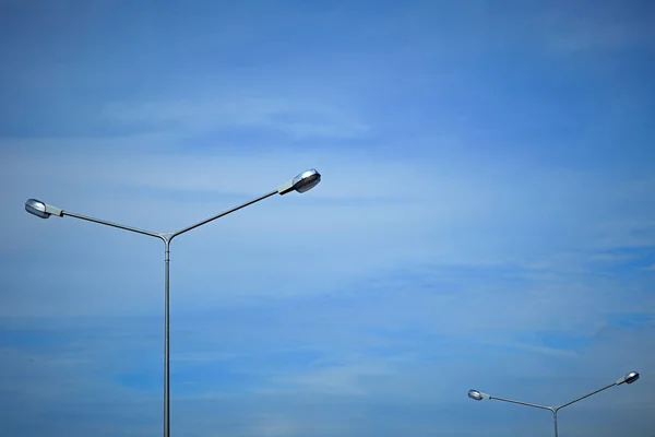 Posto Lampada Una Strada Giorno Lucente — Foto Stock