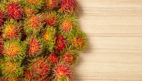 Fresh Rambutan Asian Fruit Wood Background — Stock Photo, Image