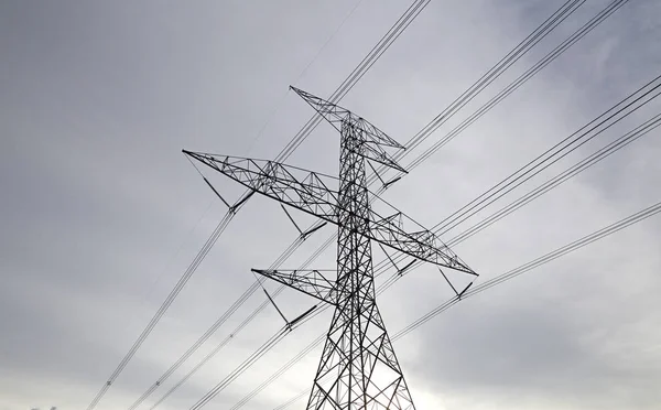 Transmissie Toren Met Kabel Lijn — Stockfoto