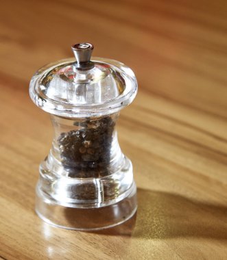 Biber grinder(clear) içinde restauran