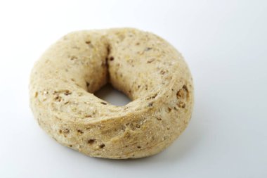 Ekmek ve fırın beyaz arka plan üzerinde izole