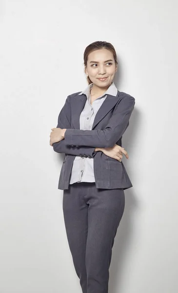 Belo Retrato Mulher Negócios Braços Cruzados — Fotografia de Stock