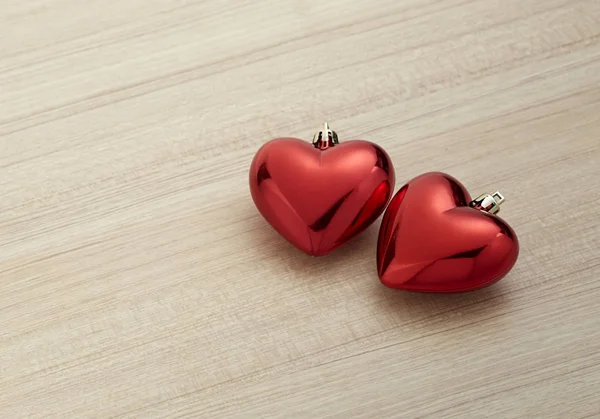 Dois corações vermelhos — Fotografia de Stock