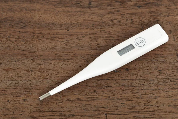 Ηλεκτρονικό ιατρικό θερμόμετρο — Φωτογραφία Αρχείου