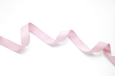 Beyaz üzerine pembe kurdele