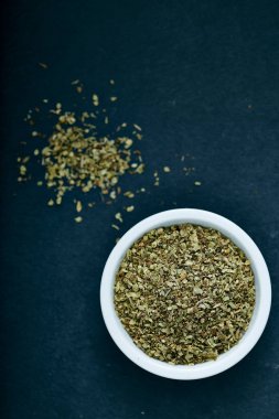 Kurutulmuş kekik otlar