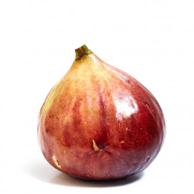 Beyaz arka plan üzerinde izole taze tatlı incir