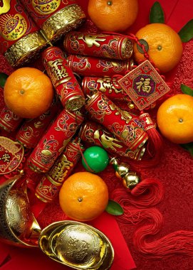 Çin paraları ya da şans ve Çince havai fişek ve Çin altın külçe Çin düğüm ve geleneksel Çin düğüm 