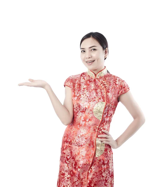 Bellezza Donna Indossare Cheongsam Sorridere Voi Cinese Nuovo Anno — Foto Stock