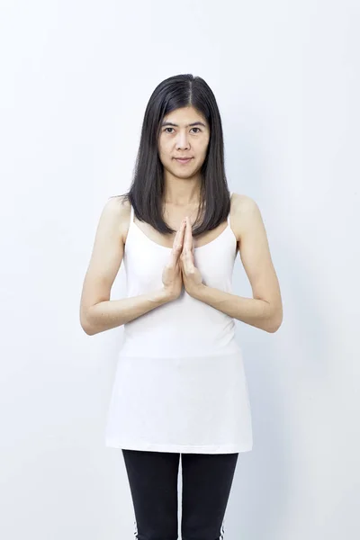 Стильна Азіатська Молода Жінка Стилем Білому Вправі Робить Йогу Концепція — стокове фото