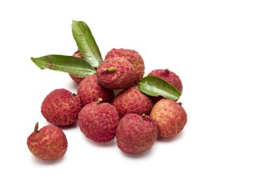 taze Lichi veya izole beyaz zemin üzerine lychees grup