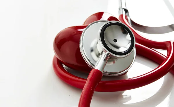 Red Stethoscope Red Heart Doctor White Background Minimal Love Health — Stock Photo, Image