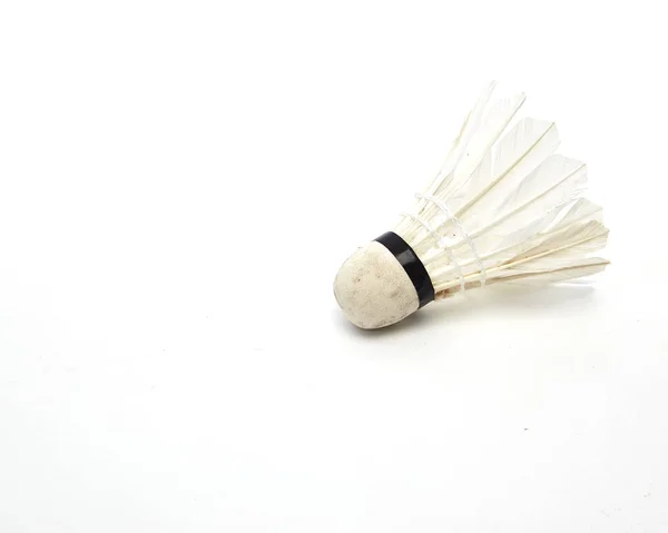 Velho Shuttlecock Isolado Fundo Branco — Fotografia de Stock