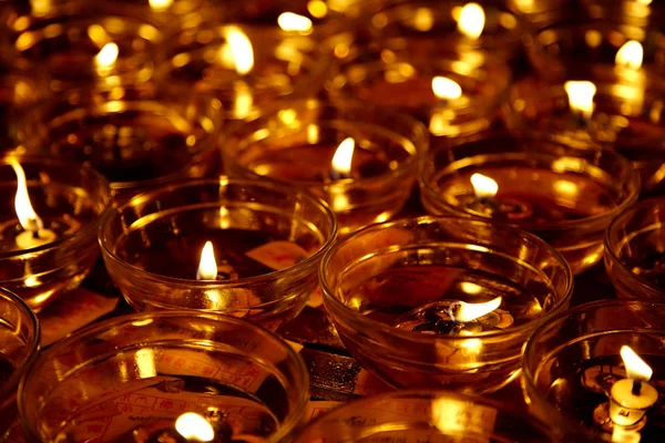 Масляные Лампы Вечерних Молитв Религиозная Вера Верят Концепции — стоковое фото