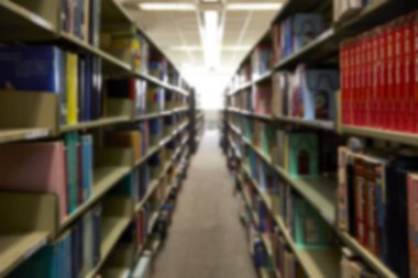 Bulanık kitap kütüphane