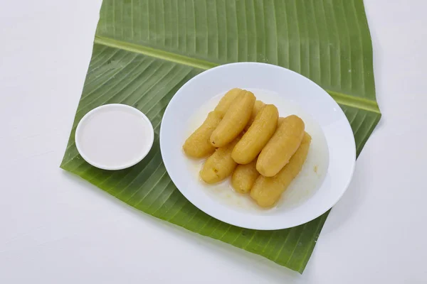 Lahodné banán v sirupu pro thajské sweet — Stock fotografie