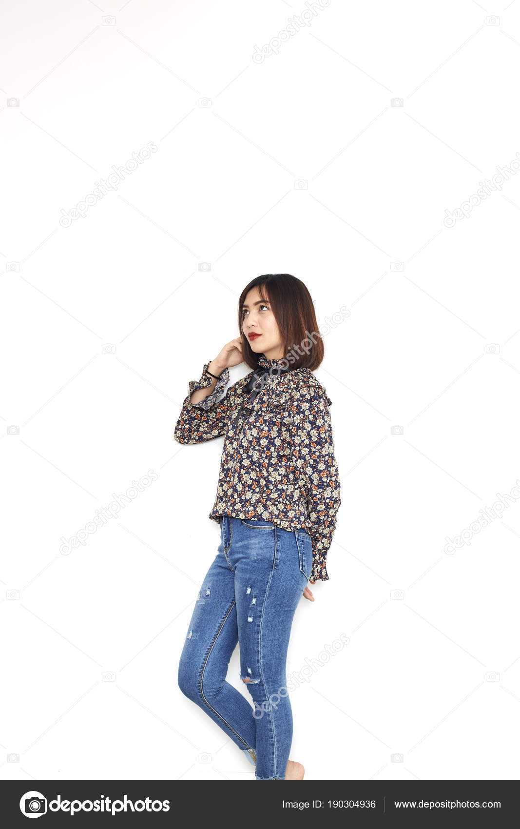 Attractive Asian Women Short Hair Stock Photo C Pongans68 Gmail