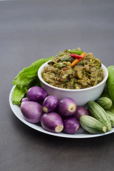 Thajské jídlo pikantní zeleninový salát — Stock fotografie