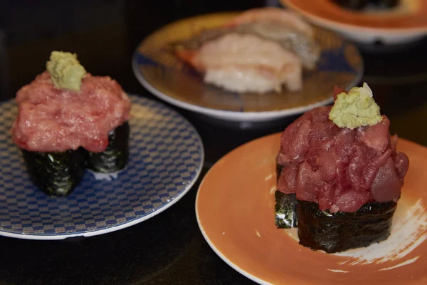 Japanse sushi traditionele Japanse gerechten — Stockfoto