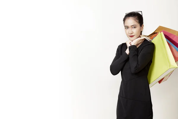 Ευτυχισμένη Ασιατική Γυναίκα Αγοραστής Τσάντα Ψώνια Λευκό Φόντο Υφή Για — Φωτογραφία Αρχείου