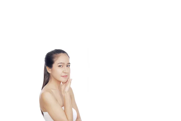 Close Jovem Tailandês Mulher Rosto Bonito Fundo Branco Para Conceitos — Fotografia de Stock