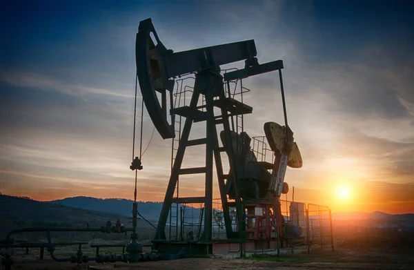 Oil Pump Orange Sunset — Stock Photo, Image