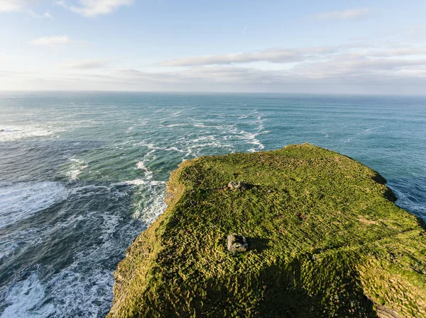 Aerial Loop Head Peninsula en West Clare, Irlanda. Kilkee Beach — Foto de Stock