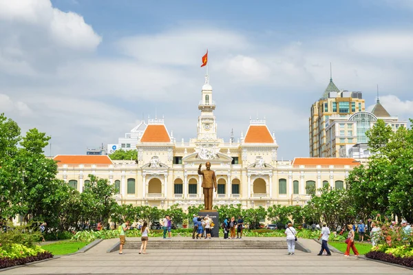 Προβολή της Ho Chi Minh City Hall, Βιετνάμ — Φωτογραφία Αρχείου