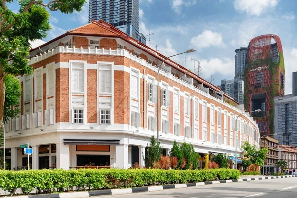 Scenic colonial building on Tanjong Pagar Road in Singapore — Stock Photo, Image