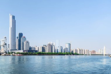 Guangzhou manzarası, Çin. Pearl River ve modern binalar