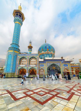 Tahran 'ın Shemiran ilçesindeki Imamzadeh Saleh' in yan görüntüsü