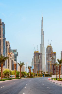 Dubai, Uae 'deki inşaat altındaki gökdelenlerin manzarası