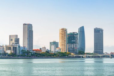 Da Nang 'ın (Danang) ufuk çizgisi, Vietnam
