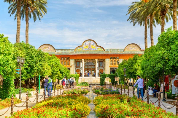 Qavam Történelmi Ház és a hagyományos perzsa kert Shirazban — Stock Fotó