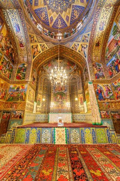Niesamowity widok na wnętrze sali modlitewnej, Katedra Świętego Zbawiciela — Zdjęcie stockowe