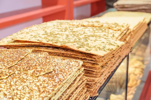 Erstaunliche Nahaufnahme des traditionellen iranischen Sangak-Brotes — Stockfoto