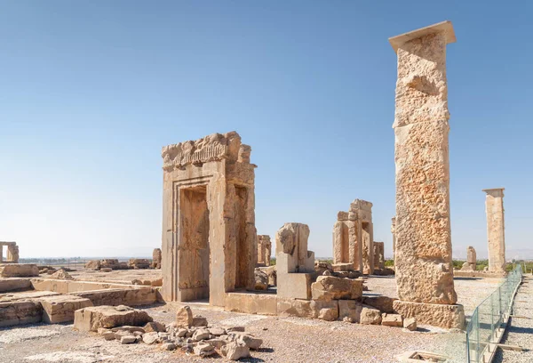 Vue principale des ruines du palais Hadish, Persépolis, Iran — Photo