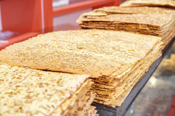 Geweldige close-up uitzicht op de traditionele Iraanse Sangak Brood — Stockfoto