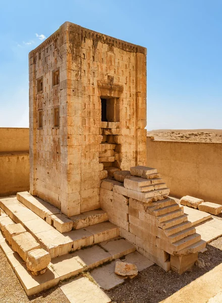 Ran Naqshe Rustam Kentindeki Mavi Gökyüzü Arka Planında Zoroaster Küpü — Stok fotoğraf