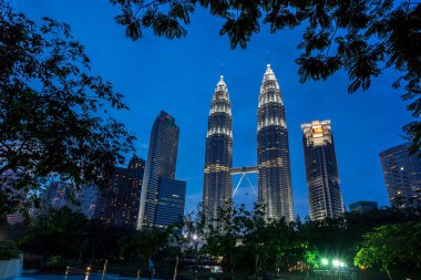 Kuala Lumpur, Malezya - 22 Haziran 2017: Petronas ikiz kuleleri 