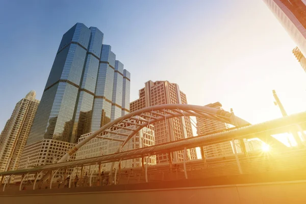 Modern building in downtown of bangkok with sunrise — Stock Photo, Image